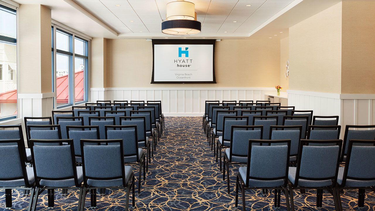 Hyatt House Virginia Beach / Oceanfront Business photo