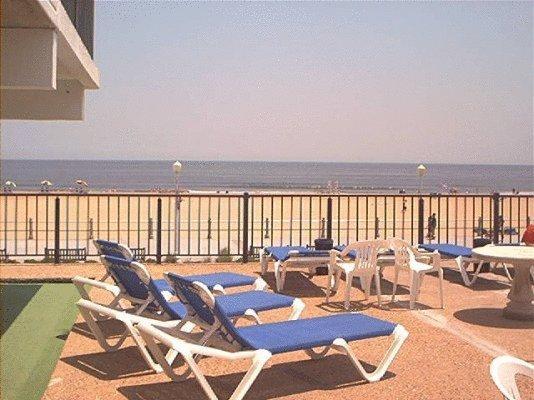 Hyatt House Virginia Beach / Oceanfront Exterior photo